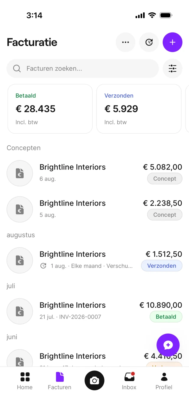Het factuuroverzicht met de aanmaakknop en het klok-icoon voor terugkerende schema's